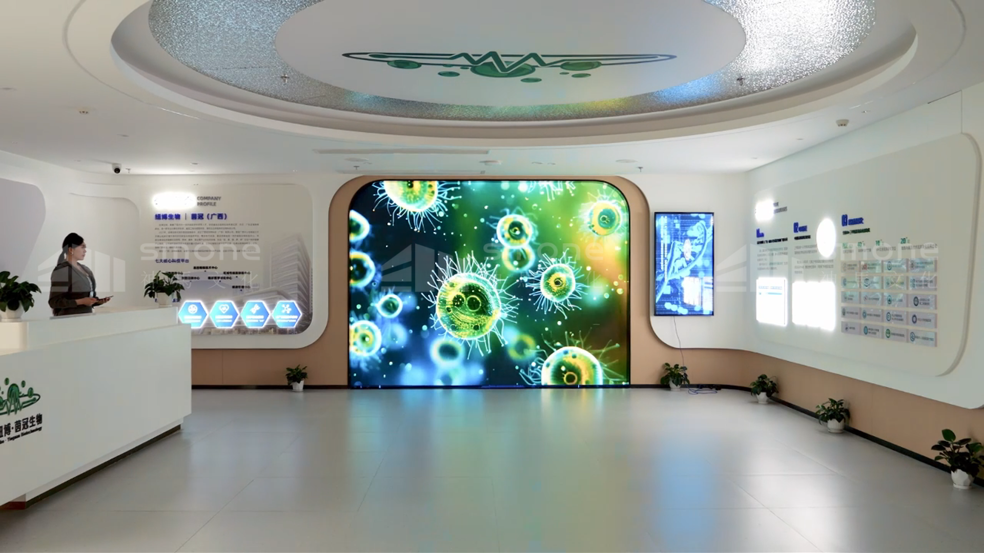 生物多肽展厅设计：如何让 “小众领域” 的技术优势 “一眼可见”？｜多肽展厅设计｜干细胞展厅设计｜干细胞科普馆设计｜企业展厅设计公司